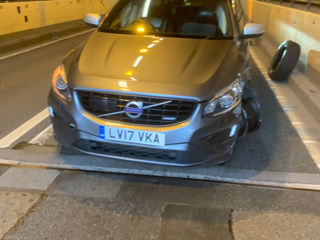 Volvo XC60 foto 1