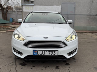 Ford Focus foto 4