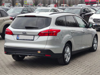 Ford Focus foto 3