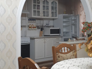 Apartament cu 4 camere, 95 m², Poșta Veche, Chișinău foto 4