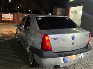 Dacia Logan foto 3