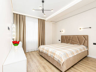 Apartament cu 2 camere, 69 m², Botanica, Chișinău foto 1