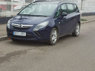 Opel Zafira foto 2