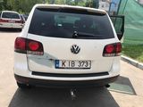 Volkswagen Touareg foto 5