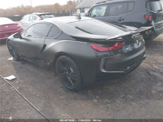 BMW i8 foto 6