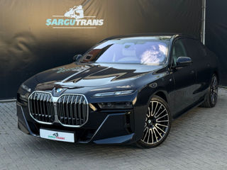 BMW 7 Series foto 1