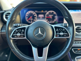 Mercedes E-Class foto 9