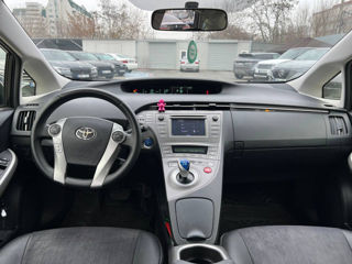 Toyota Prius foto 11