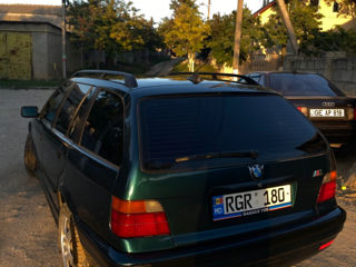 BMW 3 Series foto 6