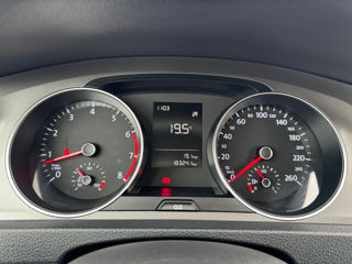 Volkswagen Golf foto 17