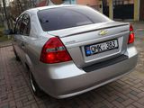 Chevrolet Aveo foto 3