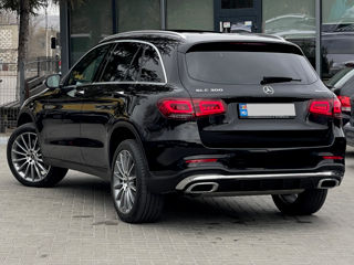 Mercedes GLC foto 5