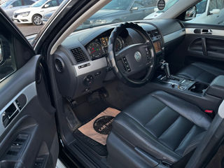 Volkswagen Touareg foto 7