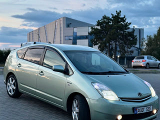 Toyota Prius foto 2