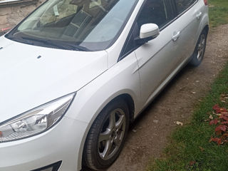 Ford Focus foto 2