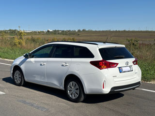 Toyota Auris foto 5