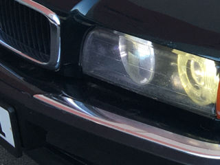 BMW 5 Series foto 2