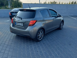 Toyota Yaris foto 4