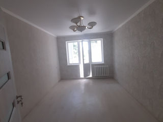 Apartament cu 2 camere, 47 m², 9 cartier, Bălți foto 2