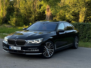 BMW 7 Series foto 1