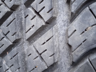 R17 235/65 Goodyear numai 1 Buc foto 2