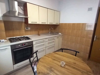 Apartament cu 2 camere, 52 m², Râșcani, Chișinău foto 2