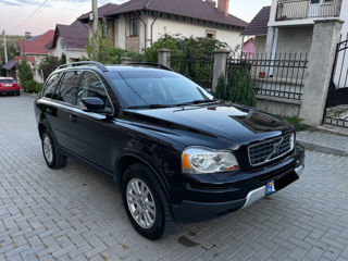 Volvo XC90 foto 1