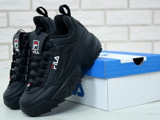 similar shoes to fila disruptor