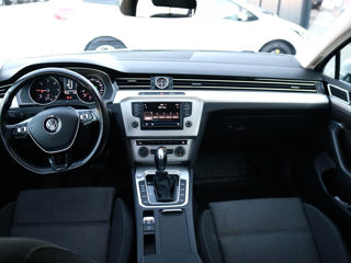 Volkswagen Passat foto 8