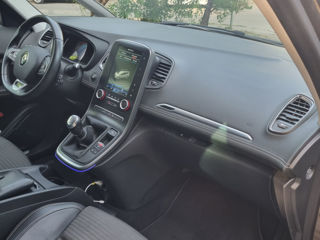 Renault Grand Scenic foto 3