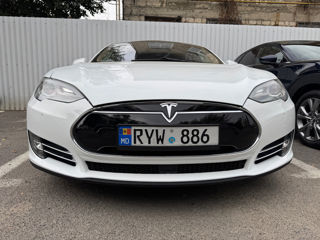 Tesla Model S foto 7