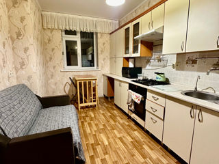 Apartament cu 2 camere, 58 m², Botanica, Chișinău foto 5