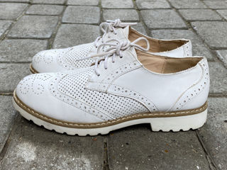 Primadonna Leather Wingtip Oxford. Made In Italy. Размер 38. В отличном состоянии. foto 6