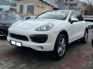 Porsche Cayenne foto 1