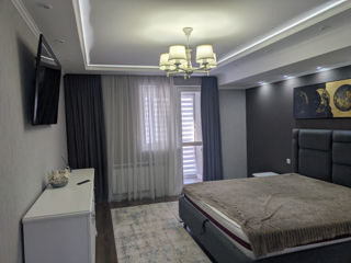 Ap. 3 cam., 95 м², 9/10 et.