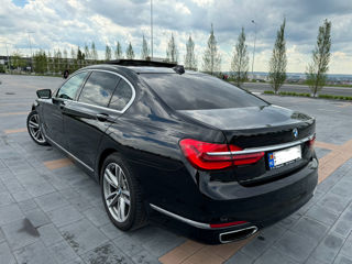 BMW 7 Series foto 4