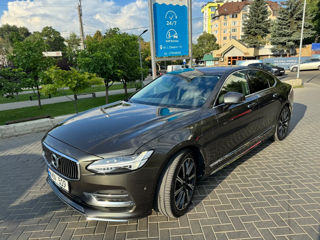 Volvo S90 foto 2