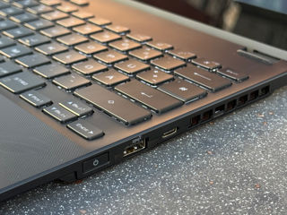 ROG Flow X13 AMD Ryzen 9 6900HS with Radeon Graphics 3.30 GHz foto 2