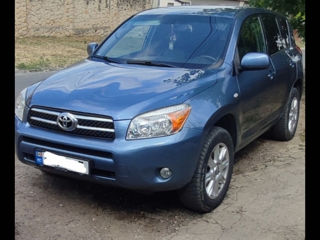 Toyota Rav 4 foto 1