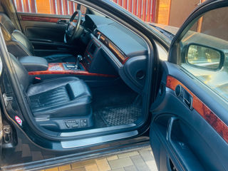 Volkswagen Phaeton foto 7