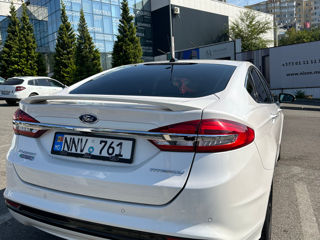 Ford Fusion foto 3