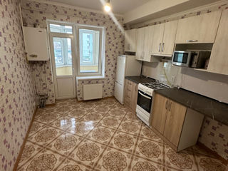 Apartament cu 1 cameră, 40 m², Molodova, Bălți foto 4