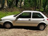 Ford Fiesta foto 4