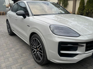 Porsche Cayenne Coupe