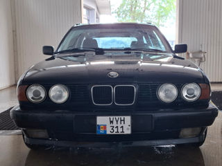 BMW 5 Series foto 13