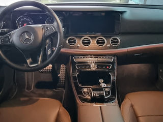 Mercedes E-Class foto 3