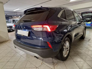 Ford Kuga foto 3