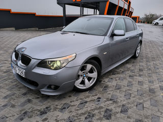 BMW 5 Series foto 7