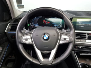 BMW 3 Series foto 11