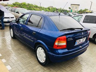 Opel Astra foto 4